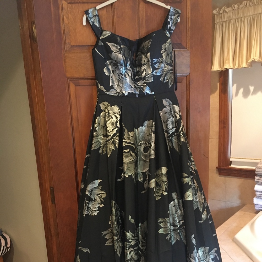 Ball gown